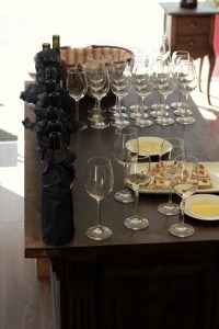 sticle si pahare pregatite