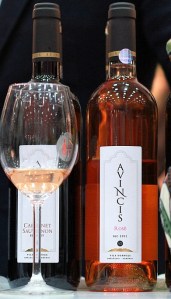 Avincis Rose 2011