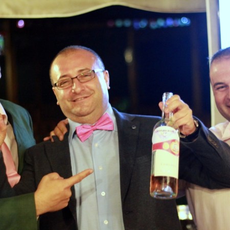 poza cu vinul castigator