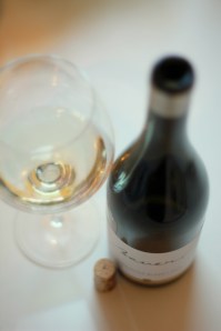 sticla si pahar in blur