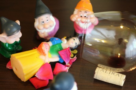 ALba ca Zapada la pahar