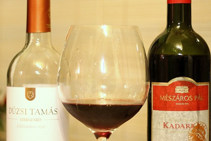 Kekfrankos si kadarka