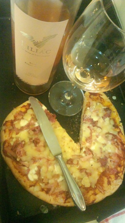 Pizza si Liliac Rose 2013