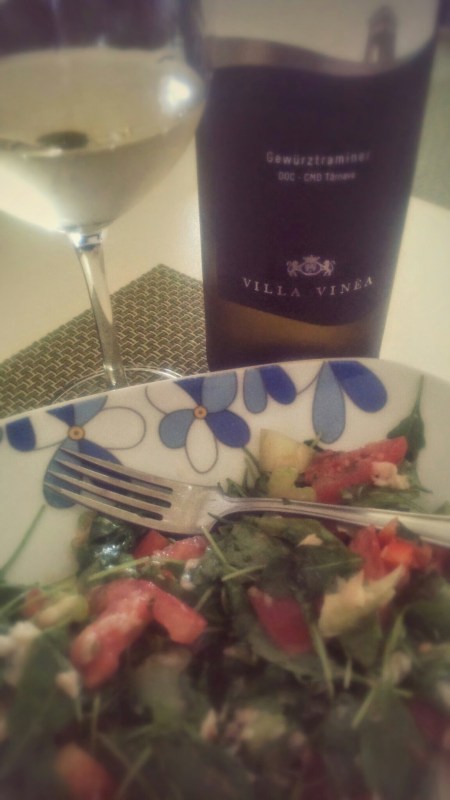 Villa Vinea Gewurztraminer si salata
