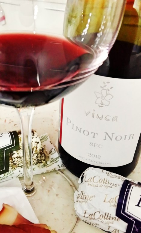 Pinot Noir Vinca Carastelec