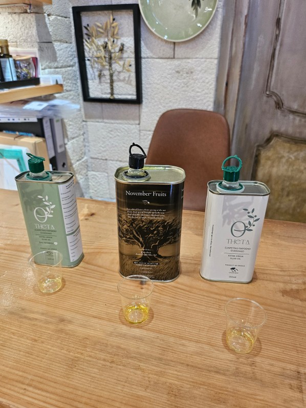 Degustare de uleiuri de măsline produse în zonă